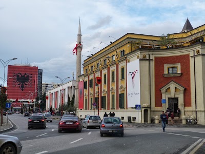  Cladiri in stil italienesc in Tirana