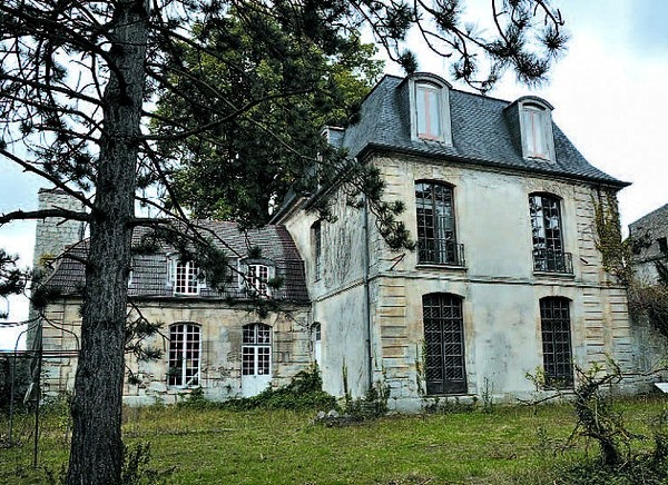 Chateau Chateau