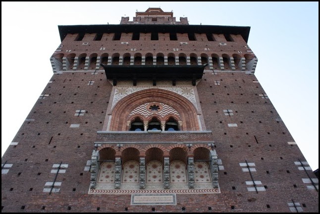 Torre del Filarete from Piazza delle Armi