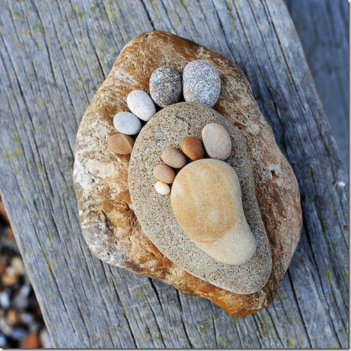 Stone_Footprints_by_Iain_Blake_4