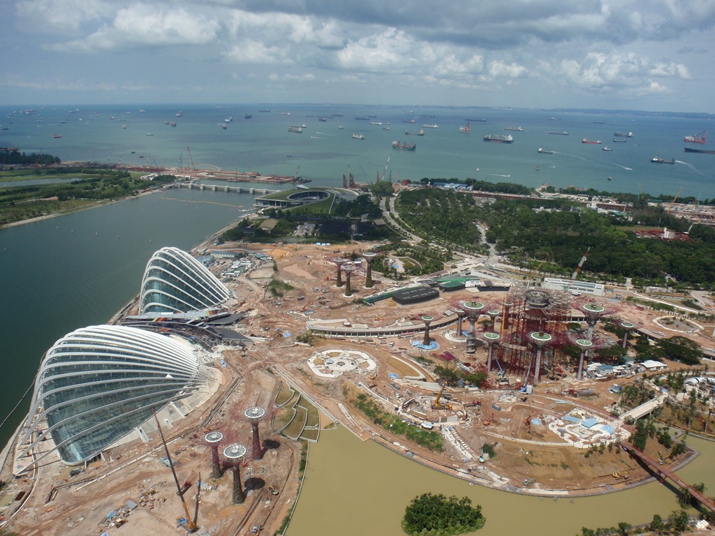 [Gardens_by_the_Bay_Singapore_Construction_Work_at_July_2011%255B4%255D.jpg]