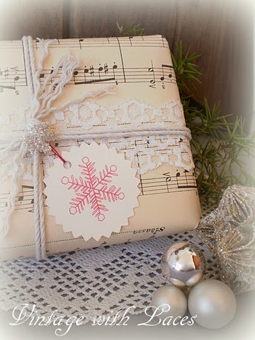 [Gift%2520Wrapping%2520-%2520Snowflake%2520Tag%25202%255B6%255D.jpg]