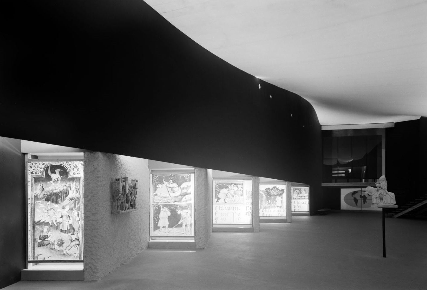 [Exposio.7-Sala-dos-Envolventes.213.jpg]