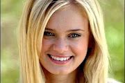 Sara Paxton