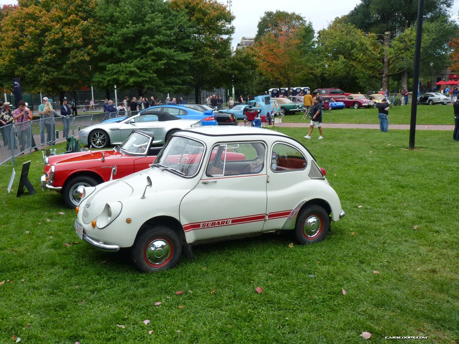 [2013-Boston-Classic-Show-Carscoops58%255B5%255D.jpg]