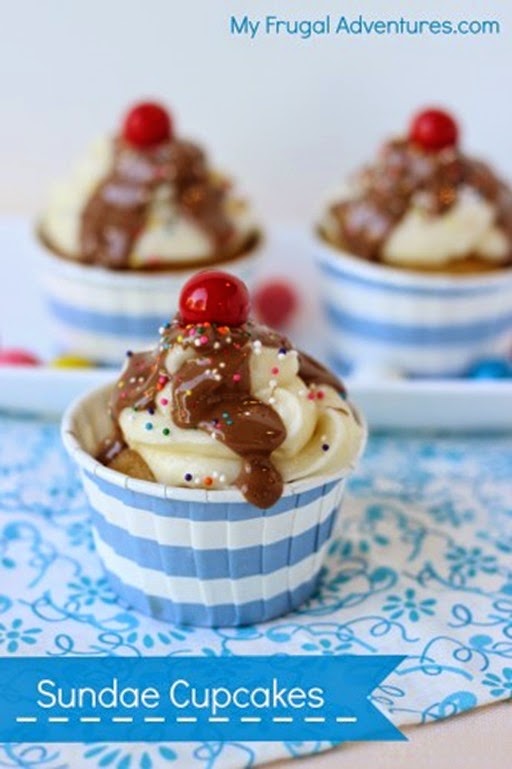 Ice-Cream-Sundae-Cupcakes-Recipe-333x500