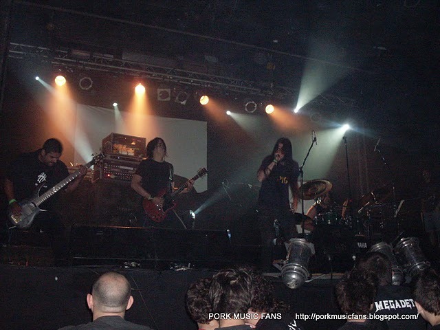 [PORK%2520en%2520Groove%252012-11%2520Junto%2520a%2520Oconnor%255B3%255D.jpg]