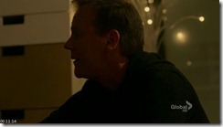 Touch.S01E01_screenshot_2