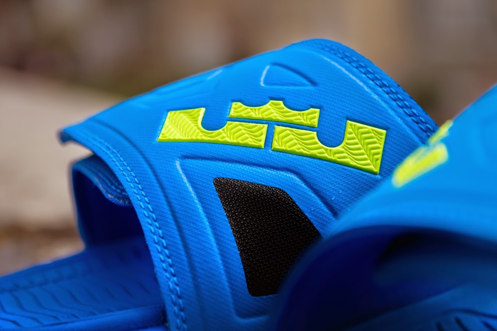 lebron james slides 2018