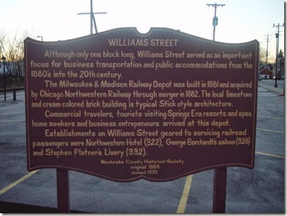 080 Waukesha - Williams Street Sign