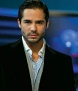 MOLOTUSA: Daniel Arenas y José Ron pelean por el ...