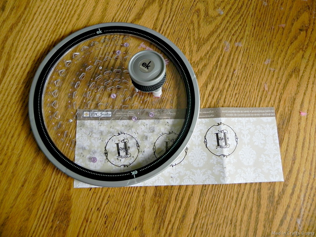 [stamp-and-cut-out-initial7.jpg]