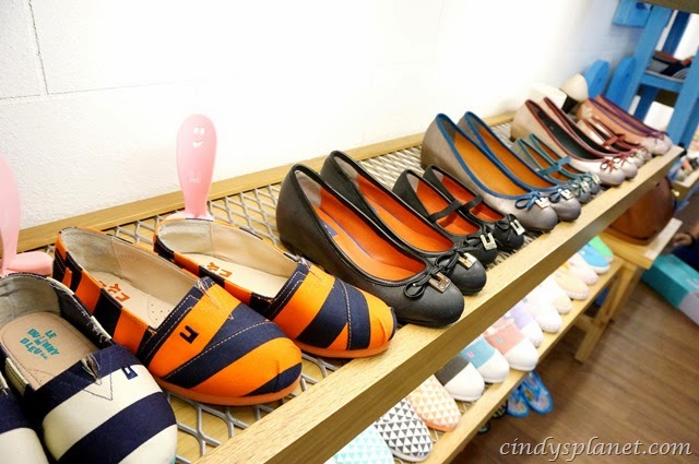 [Le%2520Bunny%2520Bleu7%255B2%255D.jpg.webp]