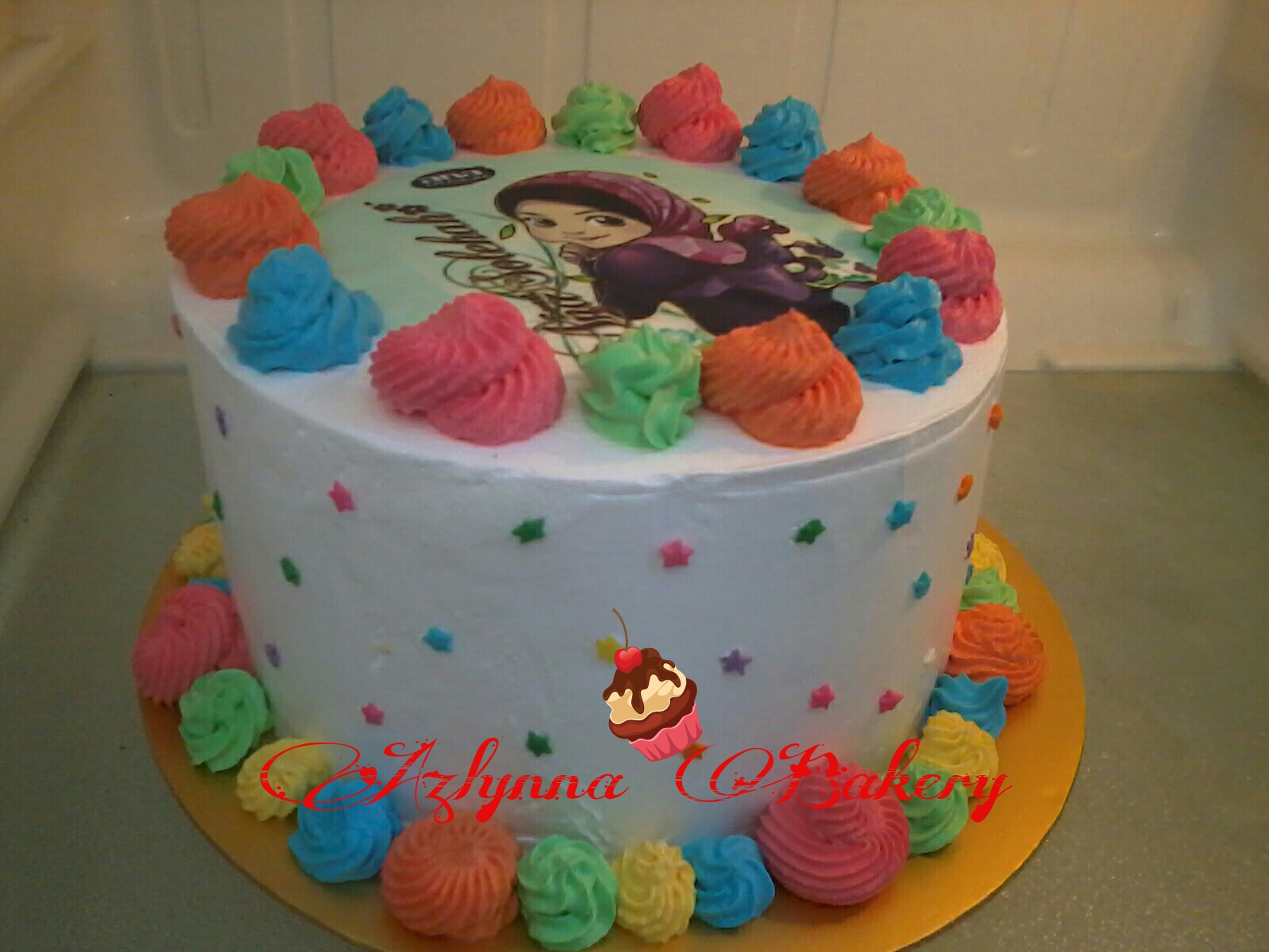 ~Azlynna Bakery~: Tempahan kek harijadi dan cupcakes di 