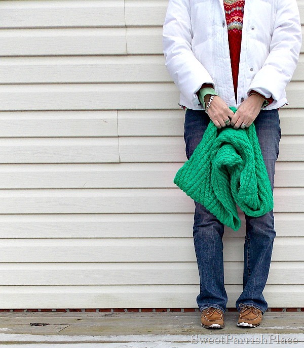 [White-ski-jacket23.jpg]