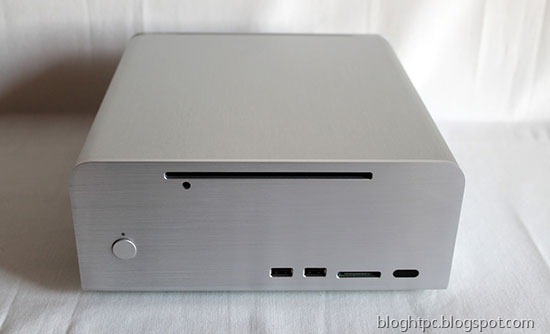 Streacom F7C Blog HTPC superior. Clic para ampliar Streacom-F7C-bloghtpc-IMG_0071-