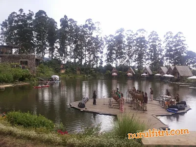 Danau di Dusun Bambu Cisarua Lembang