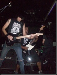 295527_10200761125172942_1492074036_n