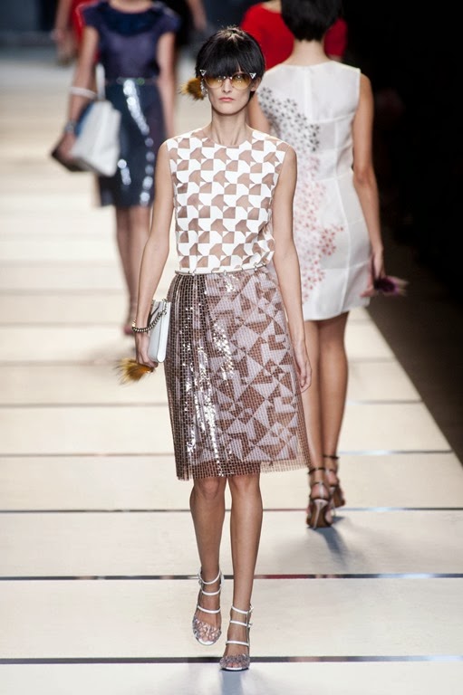 [Fendi%252BSpring%252B2014%252BXdZ8FnuCNPnx%255B4%255D.jpg]