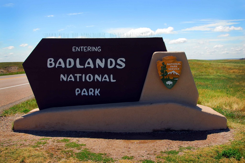 [Badlands%2520Sign%255B3%255D.jpg]