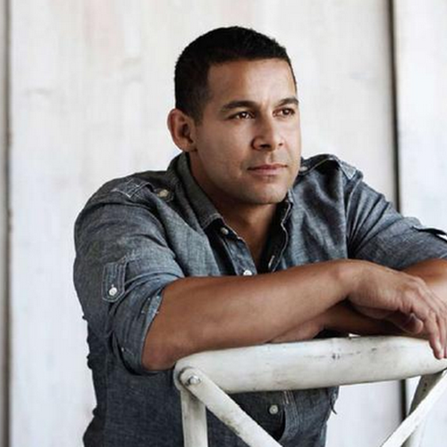 Jon Huertas