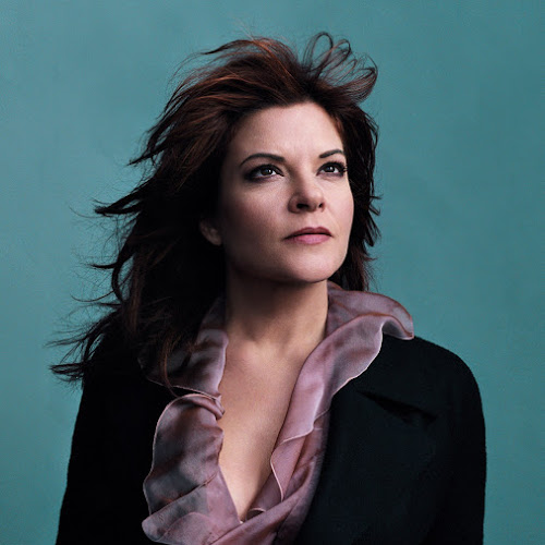 Roseanne Cash