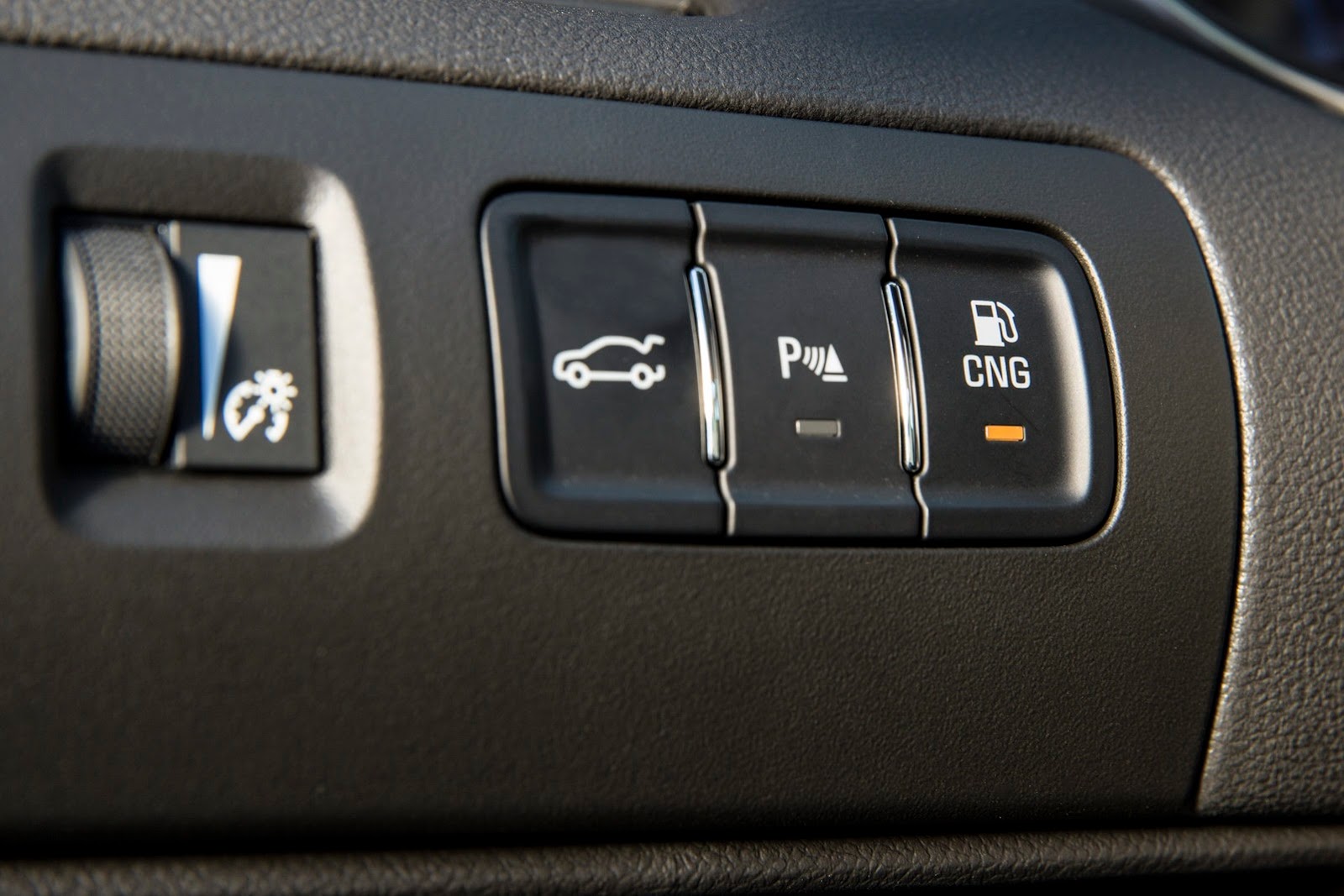 [2015-Chevrolet-Impala-CNG-12%255B2%255D.jpg]