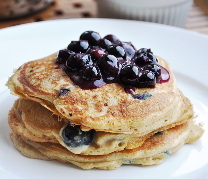 blueberry pancakes 080