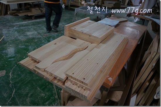 77gDSC05227-20121217-153824
