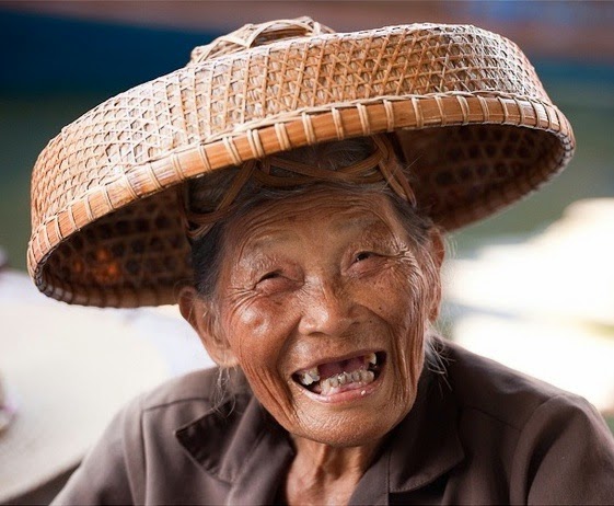 [f80487c1675a0e50352f8f7a44832c4c7.jpg]