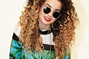 Ella Eyre