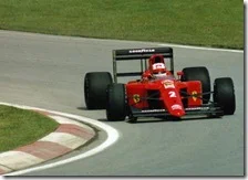 Mansell al volante della Ferrari nel 1990