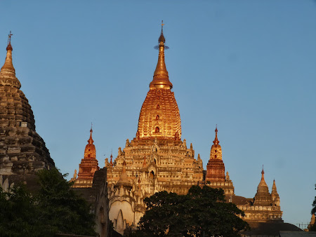 Manastire budista Bagan Myanmar