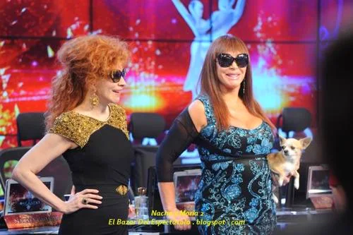 Nacha y Moria 2.jpg