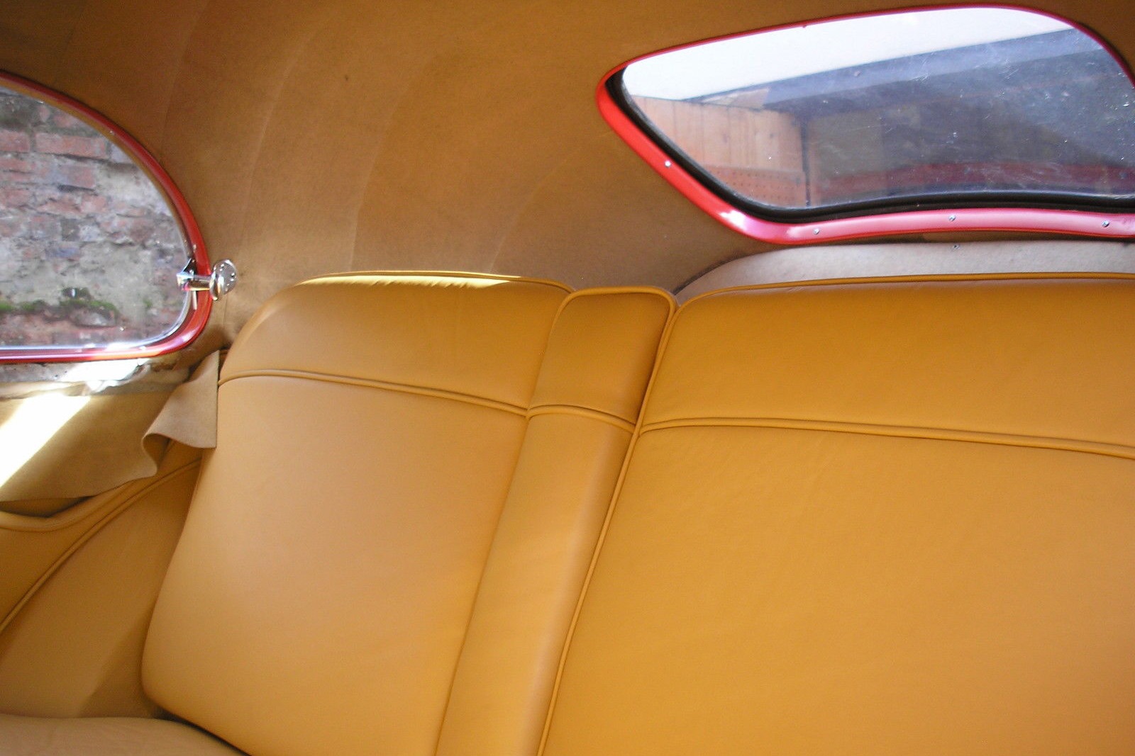 [1947-Alfa-Romeo-6C-2500-Sport-Berlinetta-Coupe-20%255B3%255D.jpg]