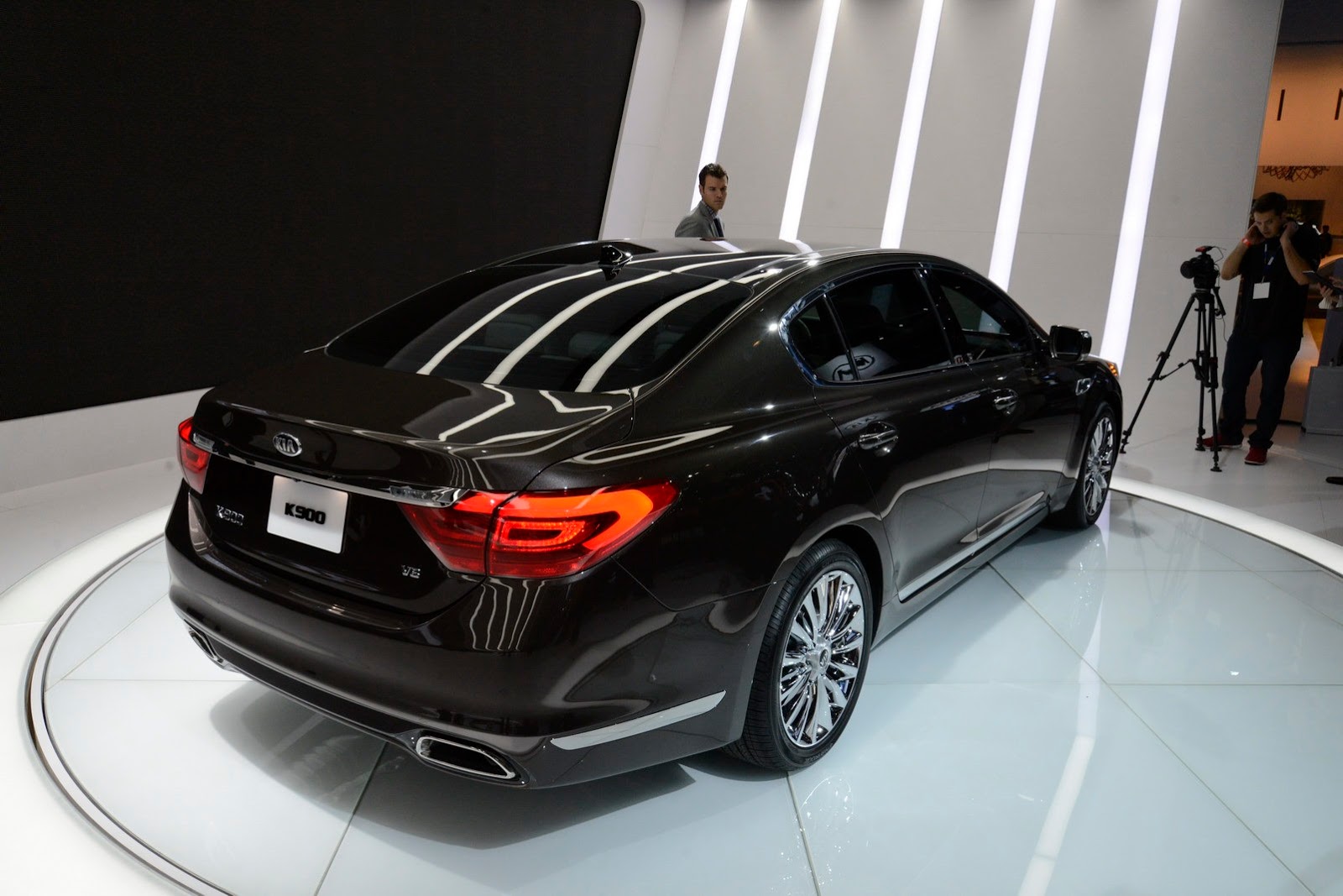 [2013-Los-Angeles-Auto-Show-158%255B2%255D.jpg]