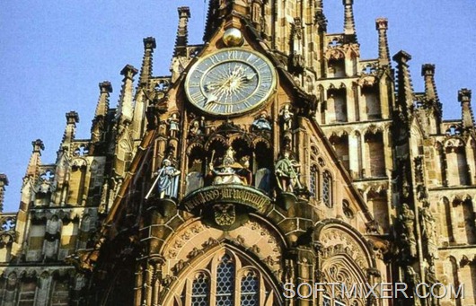 Frauenkirche-mannleinlaufen074_800x515