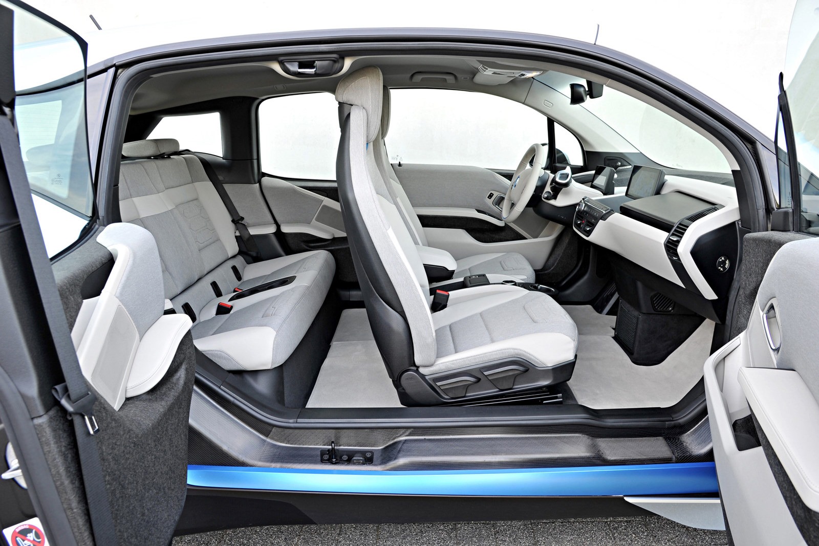 [2014-BMW-i3-109%255B2%255D.jpg]