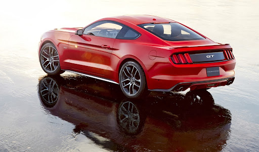 2015-Ford-Mustang-21.jpg