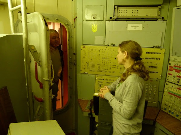 21. intrarea in cabina de comanda.JPG