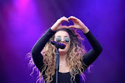 Ella Eyre