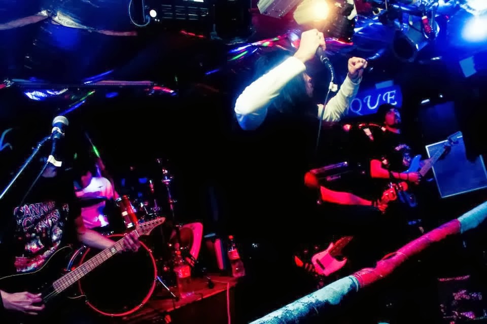 [1234750_245348262279728_1668792930_n%255B2%255D.jpg]