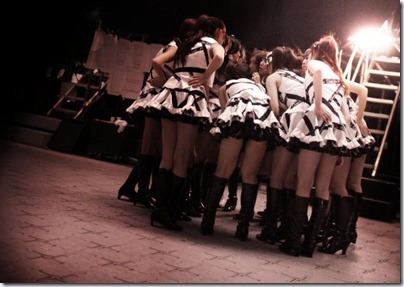 news_large_AKB48_movie_art2012jan05