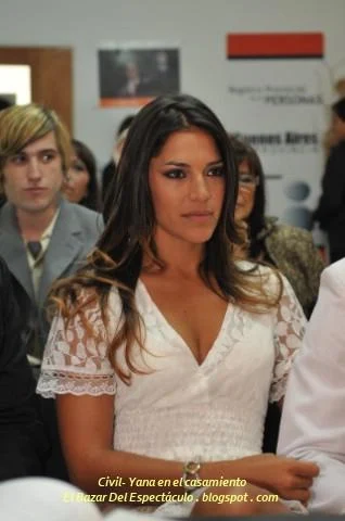 Civil- Yana en el casamiento.JPG