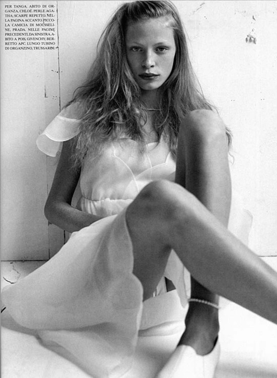 vogue-italia-may-1997-oh-baby-carine-roitfeld-mario-testino-4