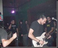 264498_10201168231350342_370666116_n