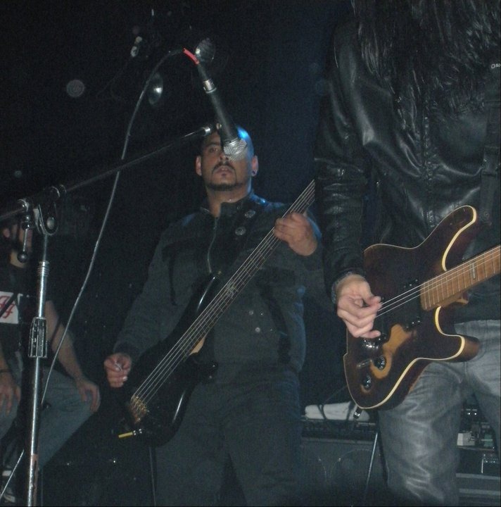 [250924_2086436521793_1271566350_2490028_2336545_n%255B2%255D.jpg]