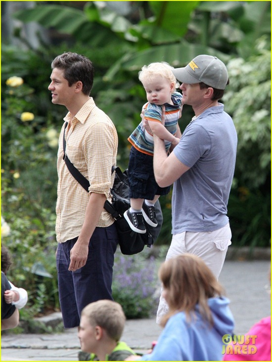 nph-central-park-zoo-with-babies-02
