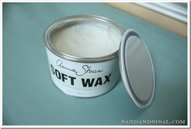 Annie sloan soft wax
