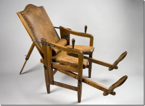 ancient_birthing_chairs_helped_women_during_childbirth_640_10